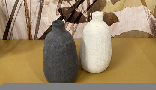 Vase en céramique beige ou noir