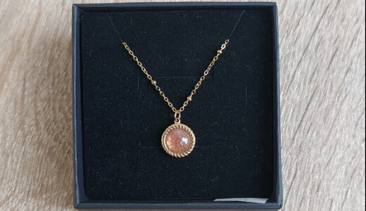 Collier pendentif QUARTZ