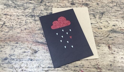 Carte nuage pluie de coeurs
