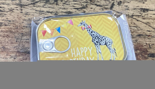 Carte en conserve happy birthday girafe