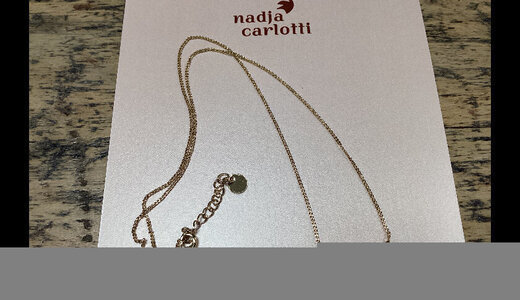 Collier étincelle rose