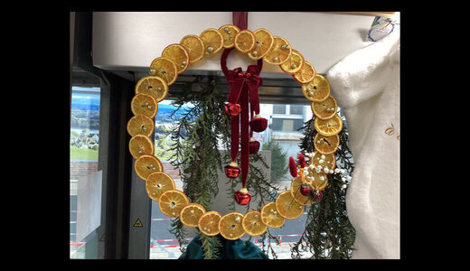 Couronne orange 45cm