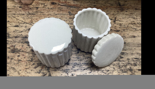 Pot à coton éclat nacré 